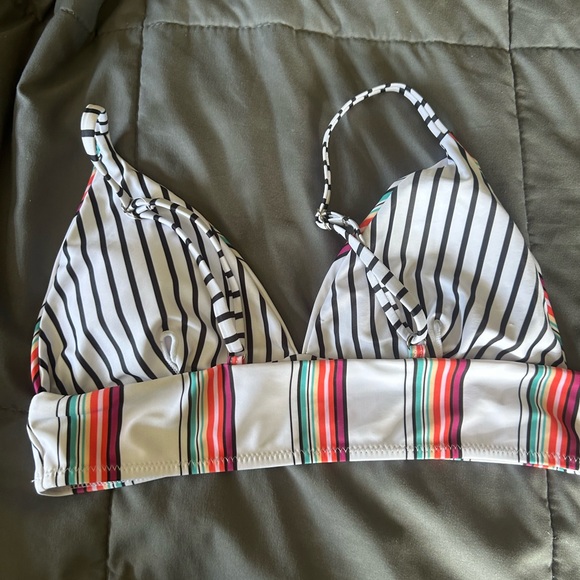 Shien bikini top size S - Picture 2 of 2